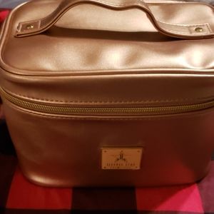 Brand New Rose Gold Jeffree Star Train Case